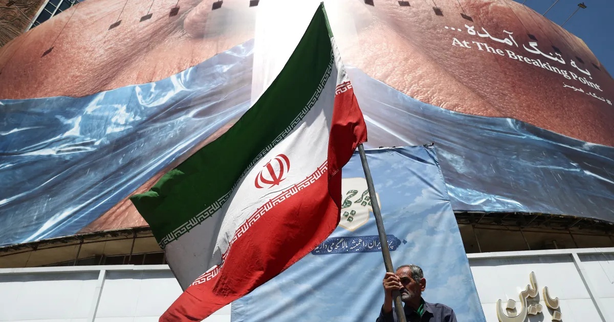 O Nó Geopolítico: Como a Inconsistência dos EUA Impulsiona o Impasse Iraniano e Seus Reflexos Globais