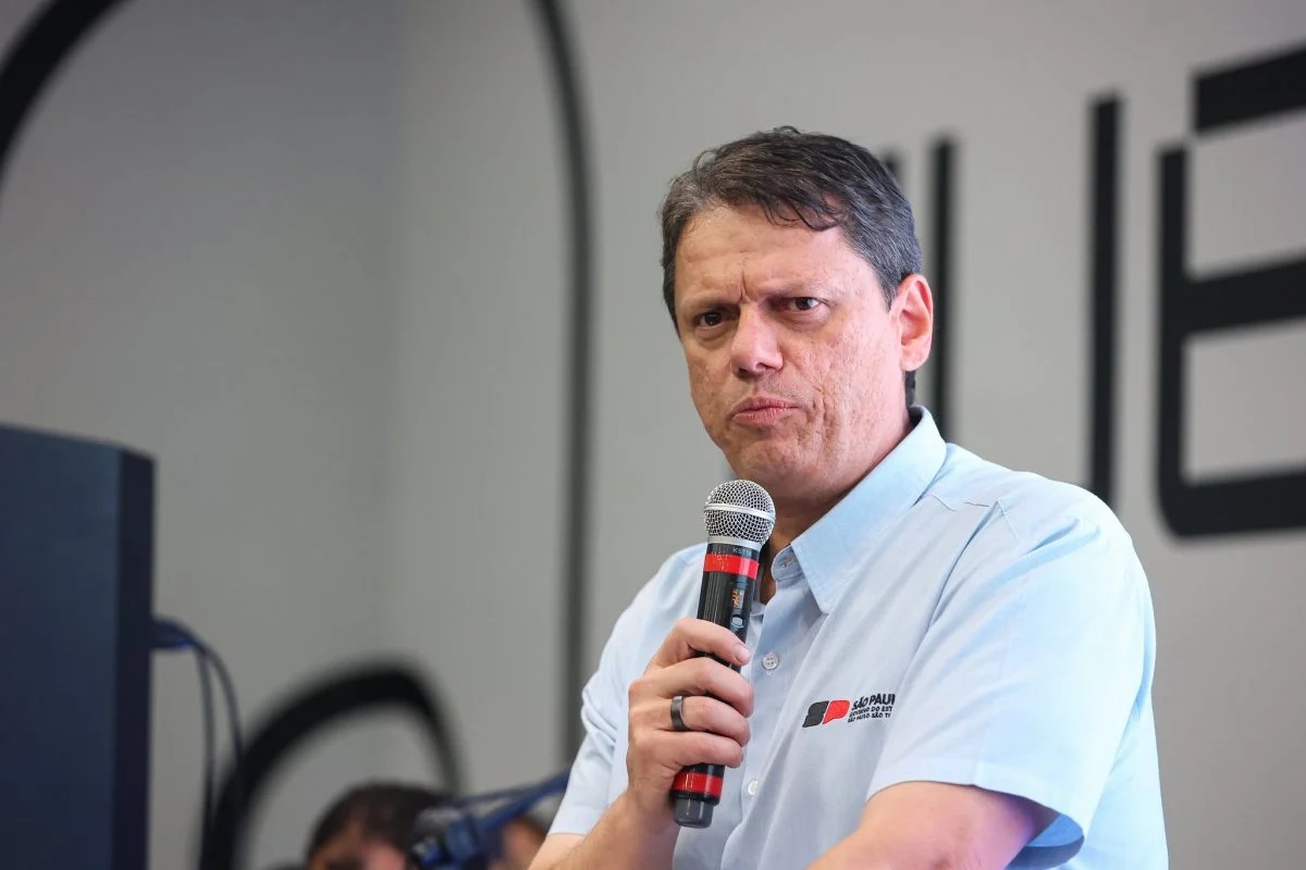 Variações na Aprovação de Tarcísio de Freitas em SP: Análise das Tendências Eleitorais