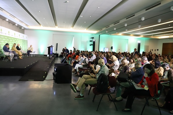 Aids 2026: Crise de Financiamento e Avanços Científicos Moldam Futuro da Resposta ao HIV