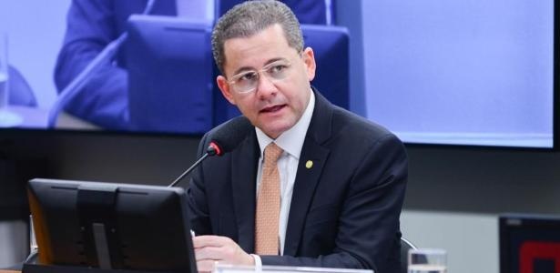 Operação da PF Contra Aliado de Mendonça Reacende Debate Sobre Integridade Pública e Estratégias Digitais em Meio a Investigações