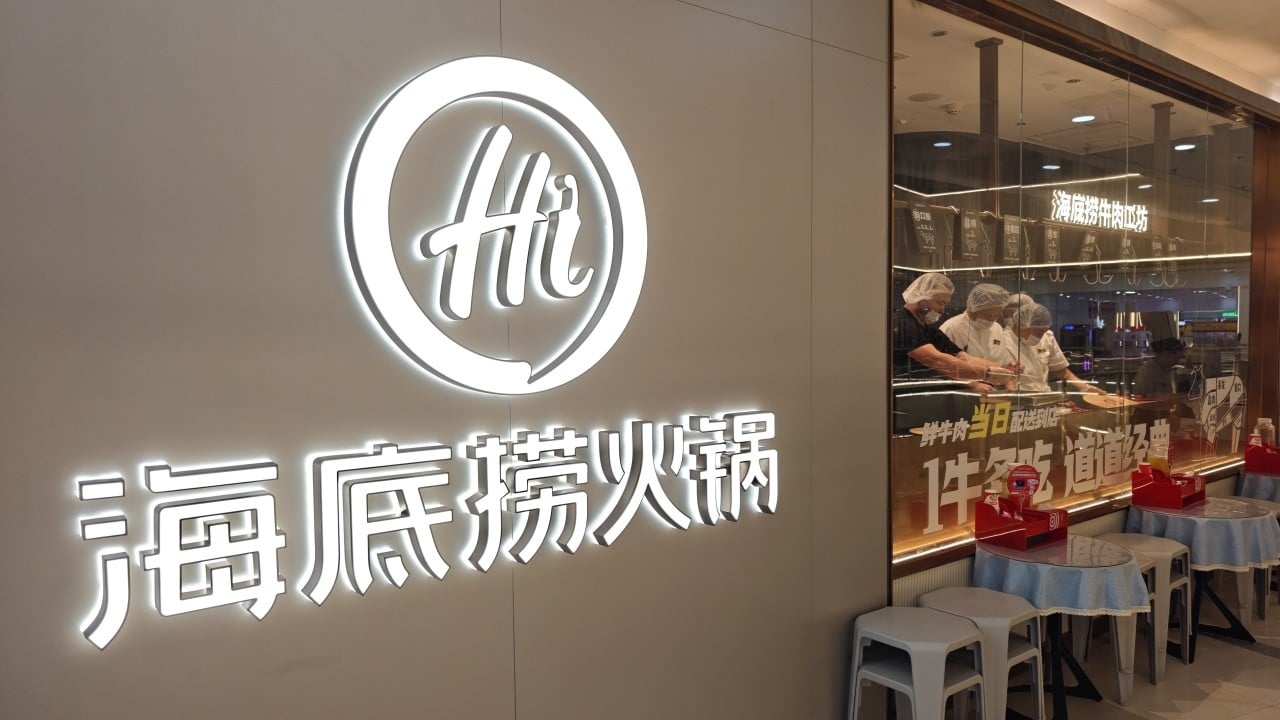 Gigante do Hotpot Chinês Haidilao Enfrenta Desafios na Expansão para o Mercado de Hambúrgueres
