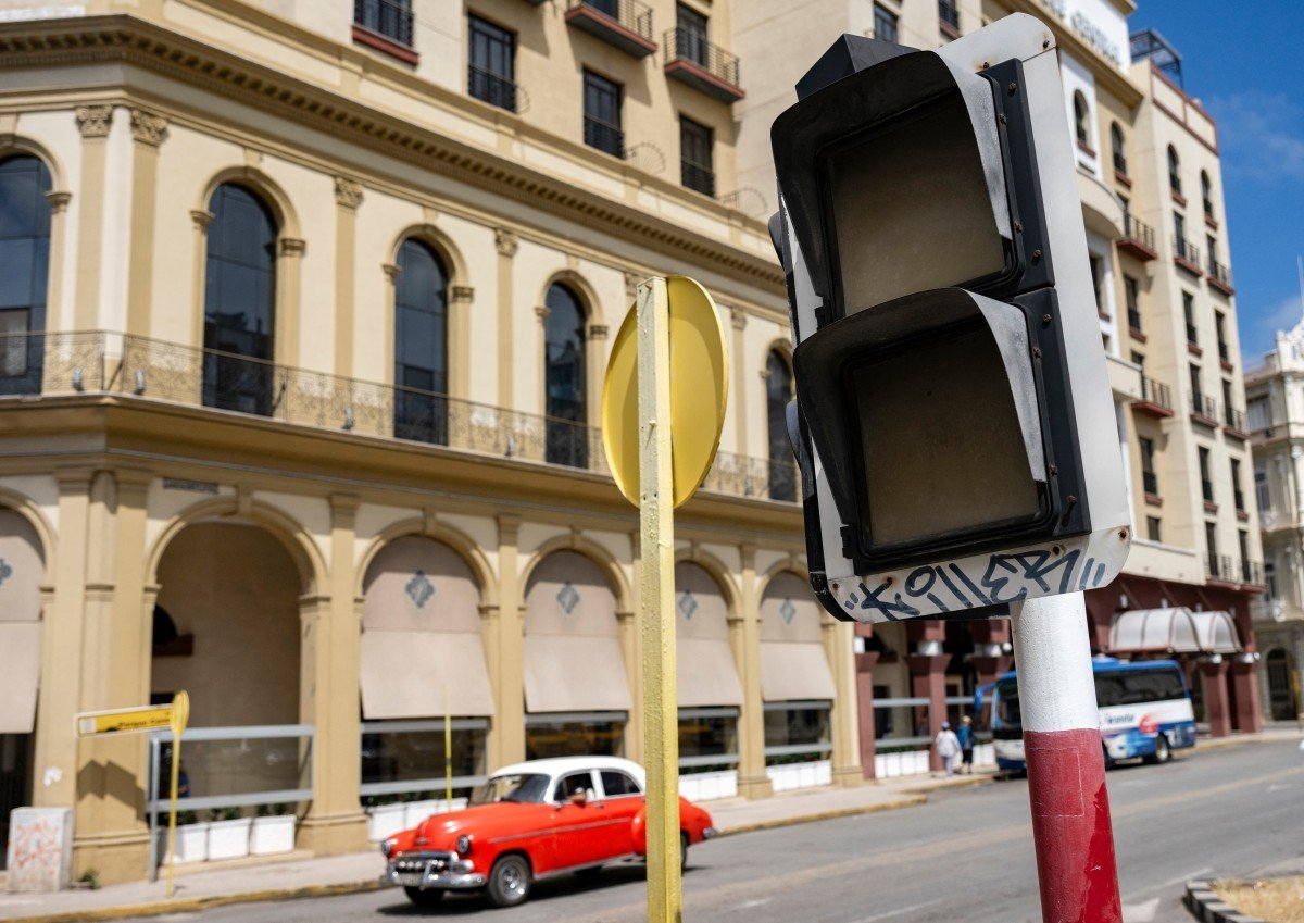 Apagão Massivo Deixa Dois Terços de Cuba Sem Energia e Agrava Crise Econômica