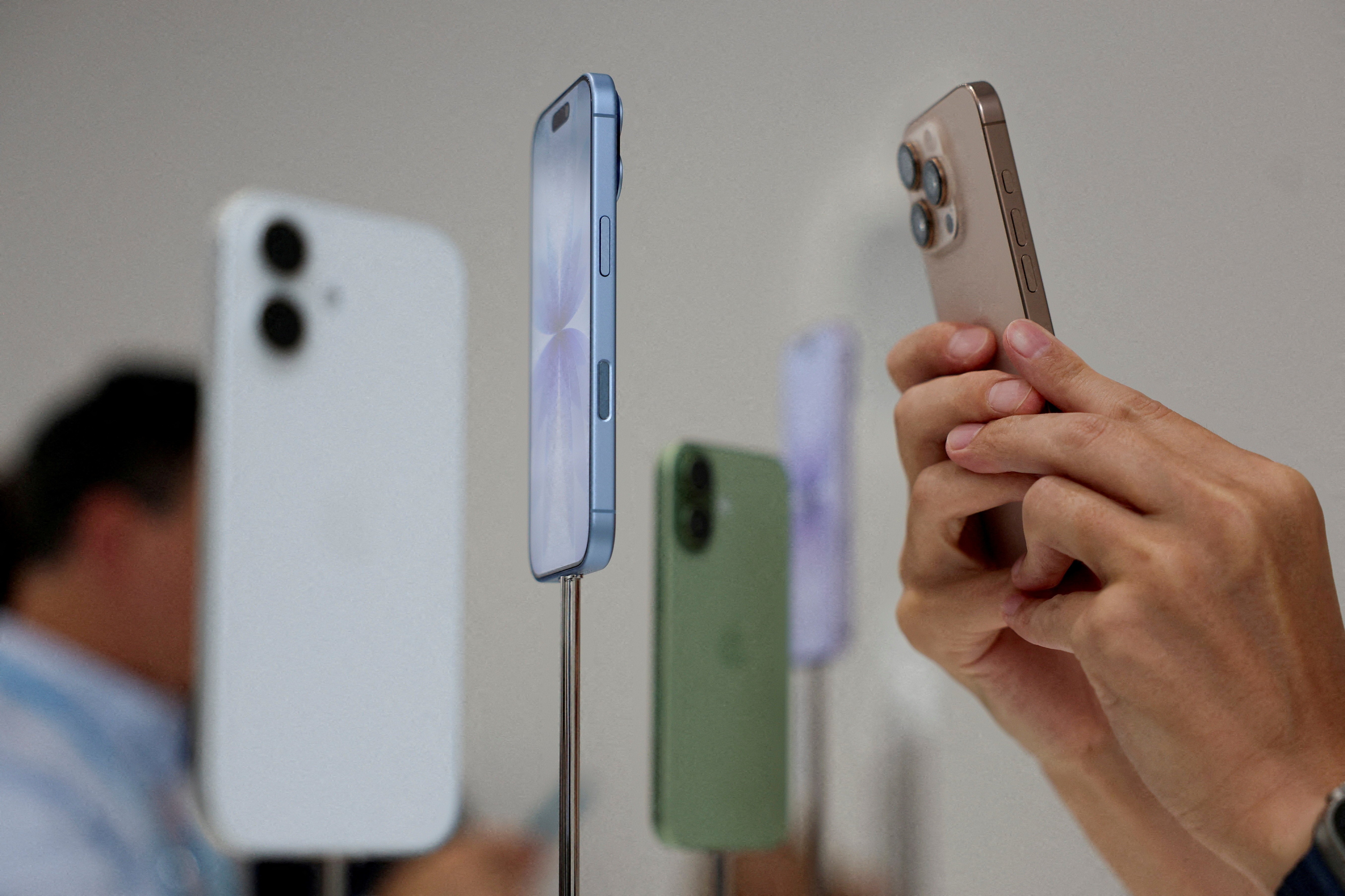 Privacidade em Risco: Apple e Reino Unido Travam Batalha Crucial Pelo Acesso a Dados Criptografados