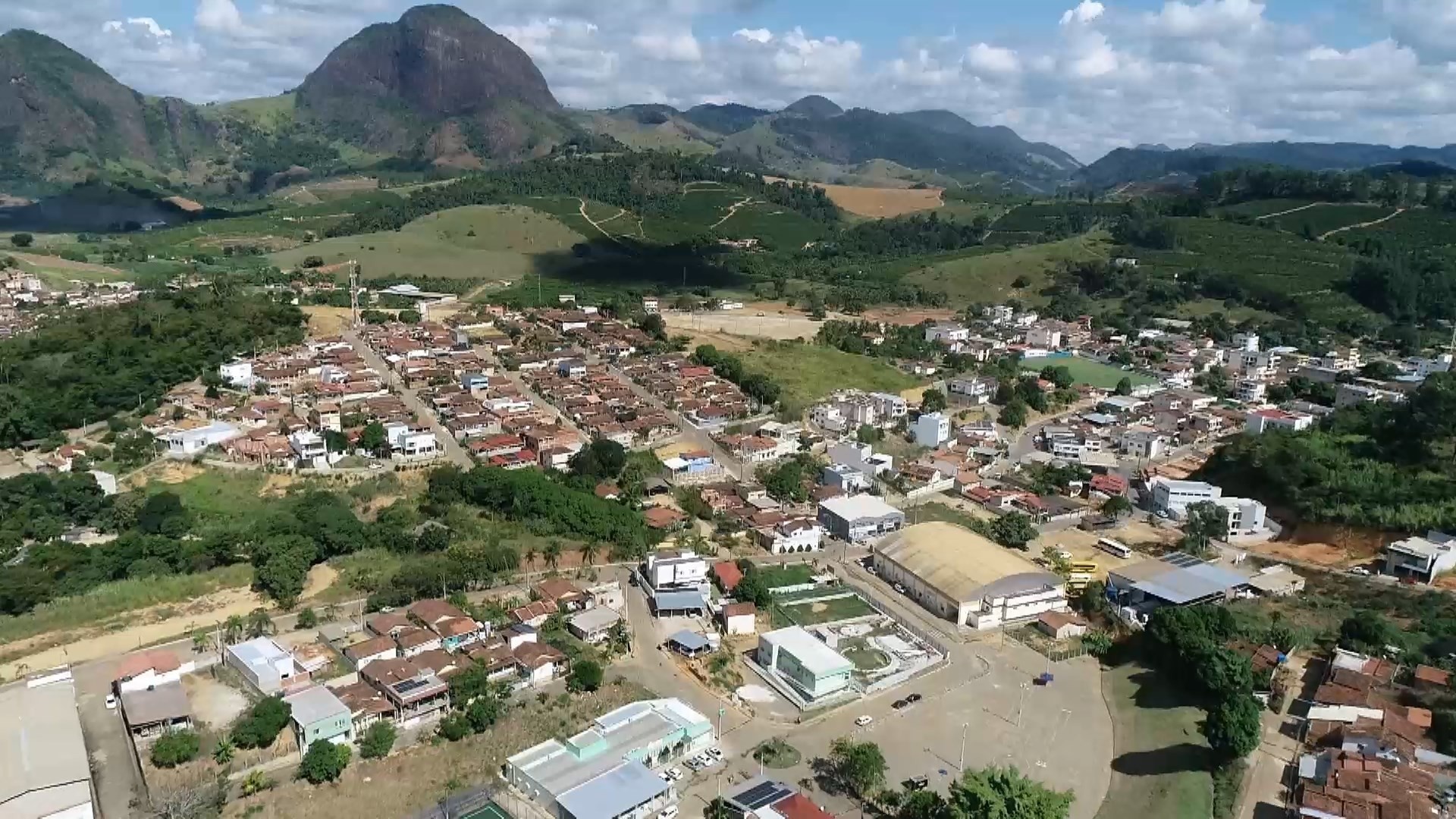 Morte de bebê atropelado pela mãe na garagem de casa