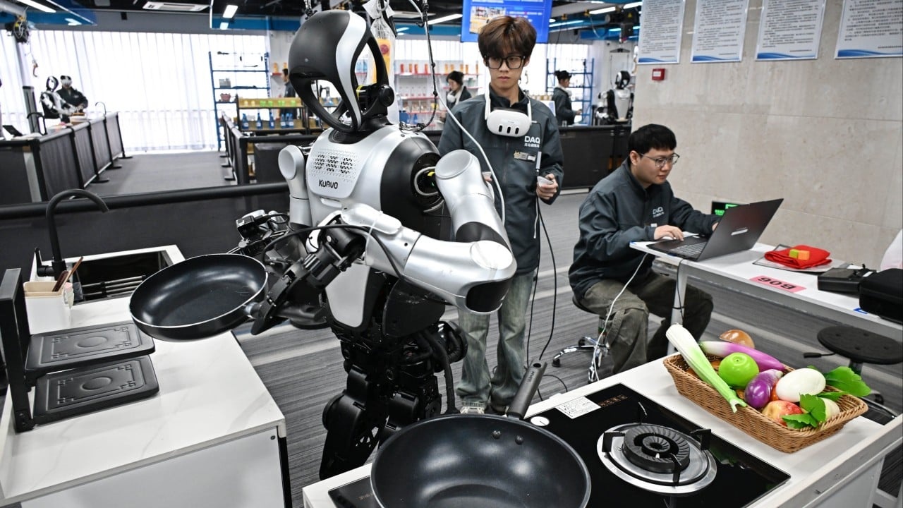 A Nova Ordem Industrial: O Que Realmente Impulsiona a Ascensão Tecnológica da China Além dos Subsídios