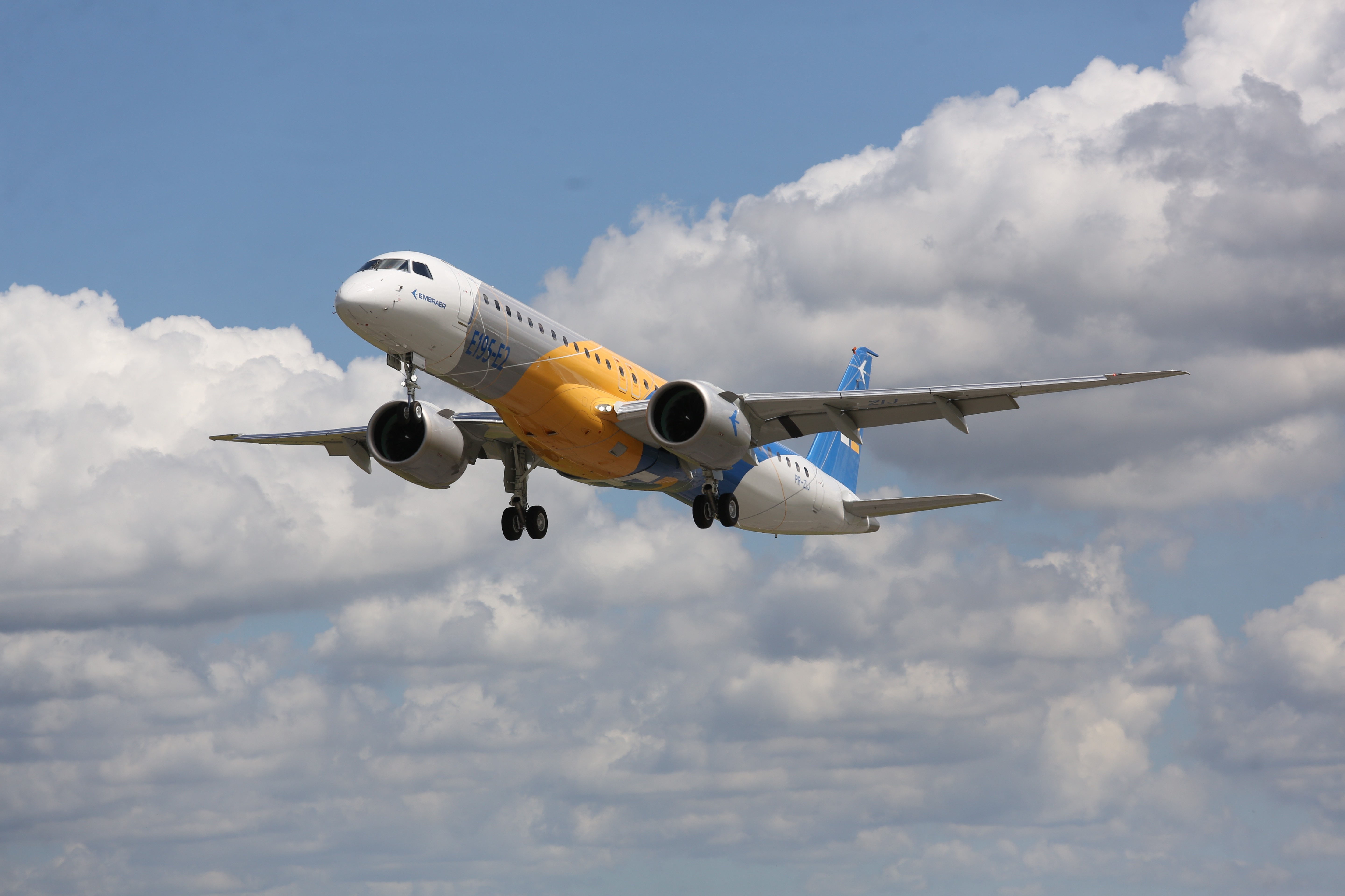 Financiamento do BNDES à Embraer: Um Voo Estratégico para a Economia Brasileira