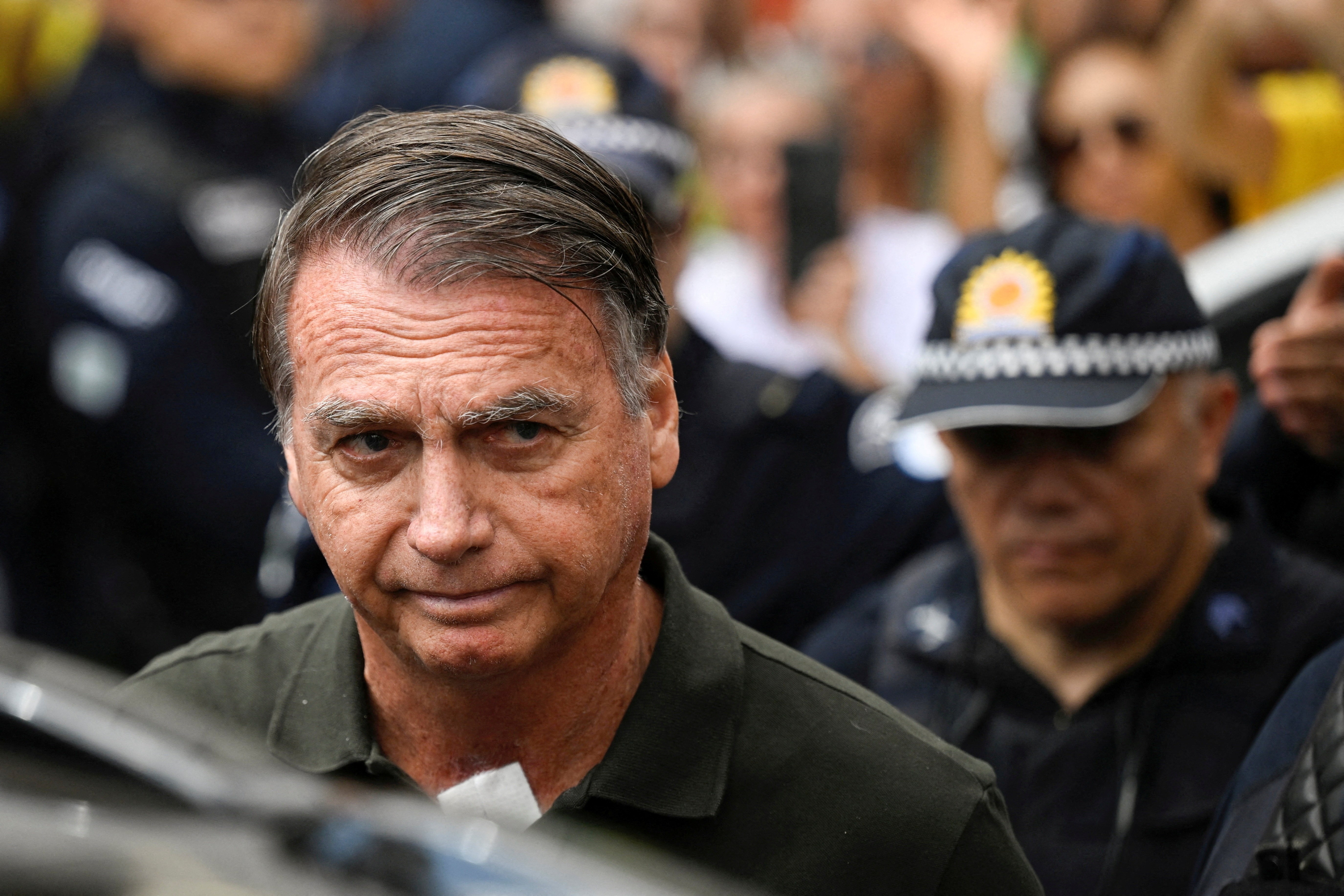Saúde de Bolsonaro e o Xadrez Político: Análise da Estabilidade Clínica e Seus Reflexos