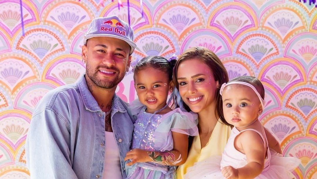 A Estratégia da Intimidade: Bruna Biancardi, Família e a Curadoria da Imagem Pública na Era Digital