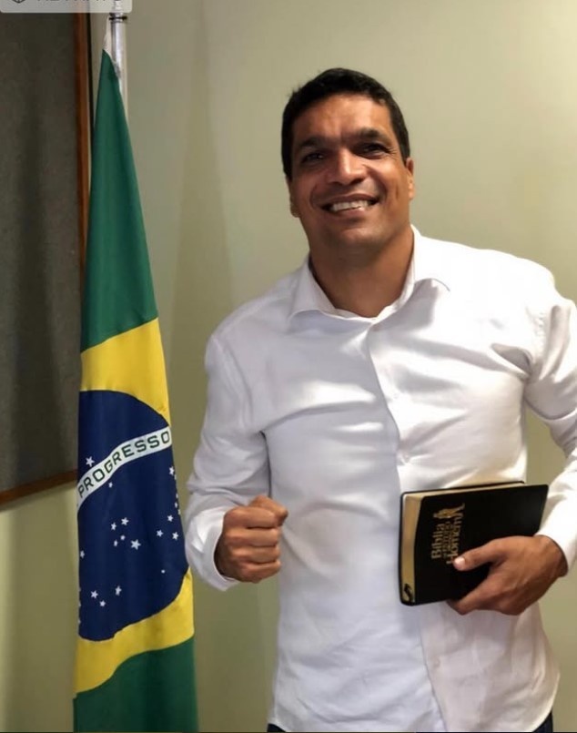 Cabo Daciolo Anuncia Pré-Candidatura à Presidência: O Impacto de Uma Voz Fora do Eixo Tradicional
