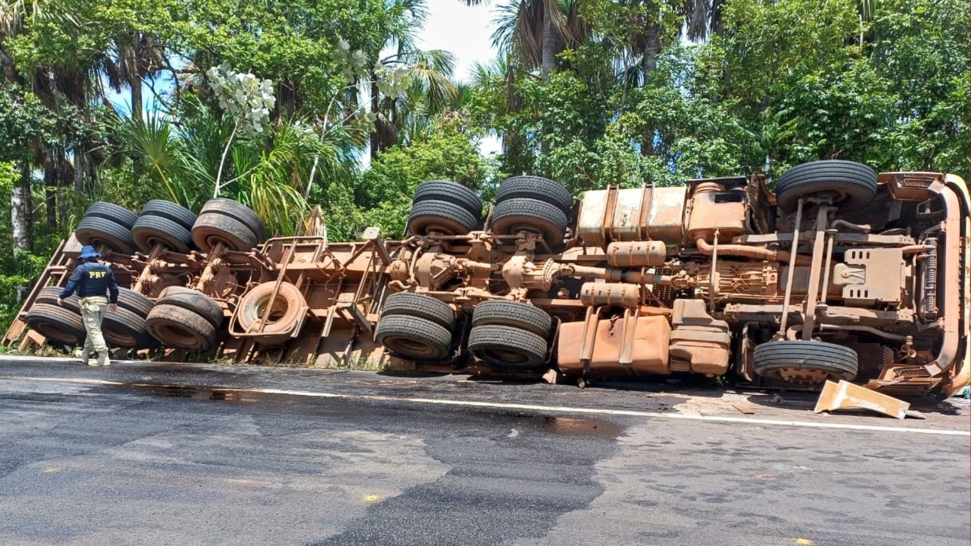 A BR-156 Sob Pressão: Acidentes Revelam Crise Logística e de Segurança no Amapá