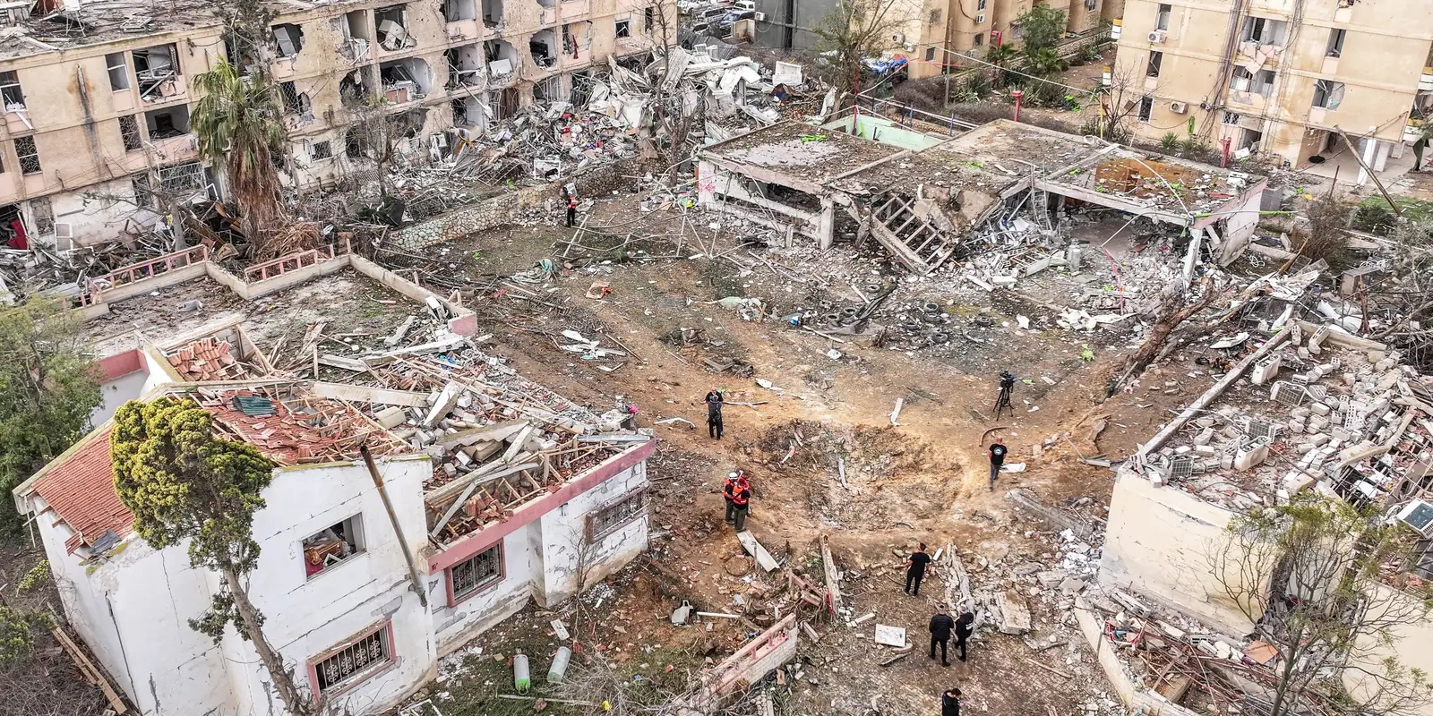 A Calmaria Enganosa: Cessar-Fogo EUA-Irã e a Geopolítica da Tensão Persistente