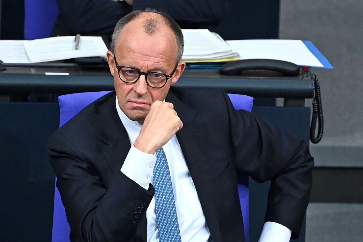 Impasse no Oriente Médio: Chanceler Alemão Aponta 'Humilhação' dos EUA pelo Irã em Negociações