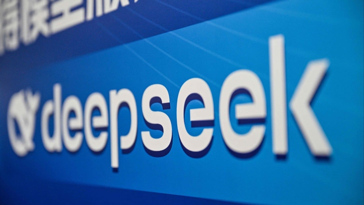 Ascensão da DeepSeek V4 na China Reconfigura o Tabuleiro Global dos Semicondutores