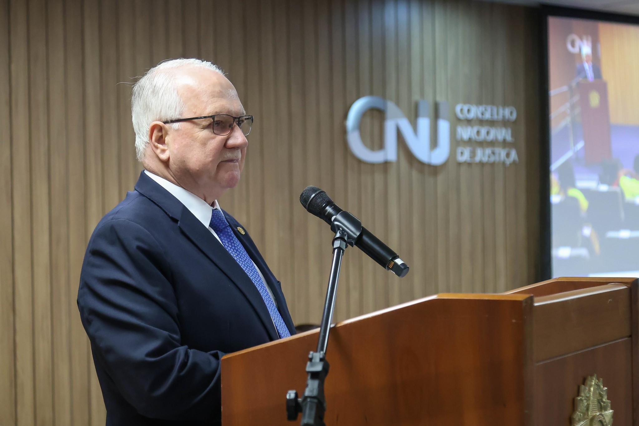 O CNJ e o Desafio da Integridade Judicial: Por Que Novas Regras Afetam Sua Confiança na Justiça
