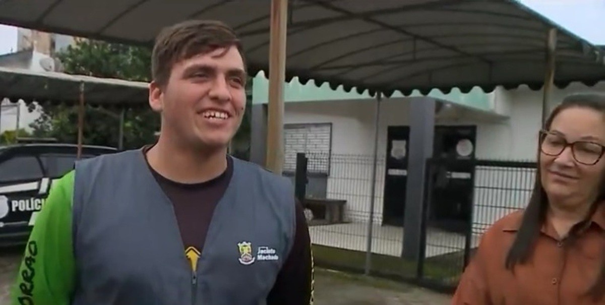 Integridade no Cotidiano: Como a Ação de Coletores de Lixo em SC Redefine o Valor da Confiança Regional