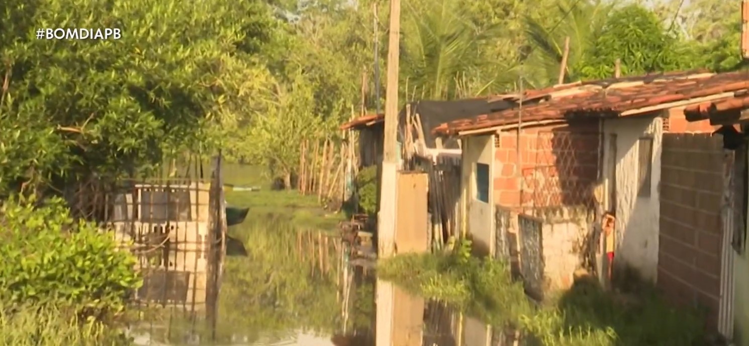 Inundações em Bayeux Revelam Vulnerabilidade Crônica e Desafios de Gestão na Grande João Pessoa