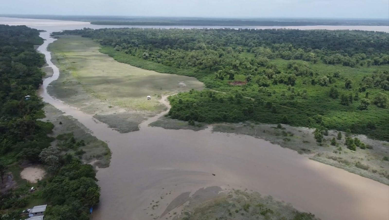 A Desobstrução Vital do Gurijuba: Respiro para o Bailique e o Alerta Climático na Amazônia