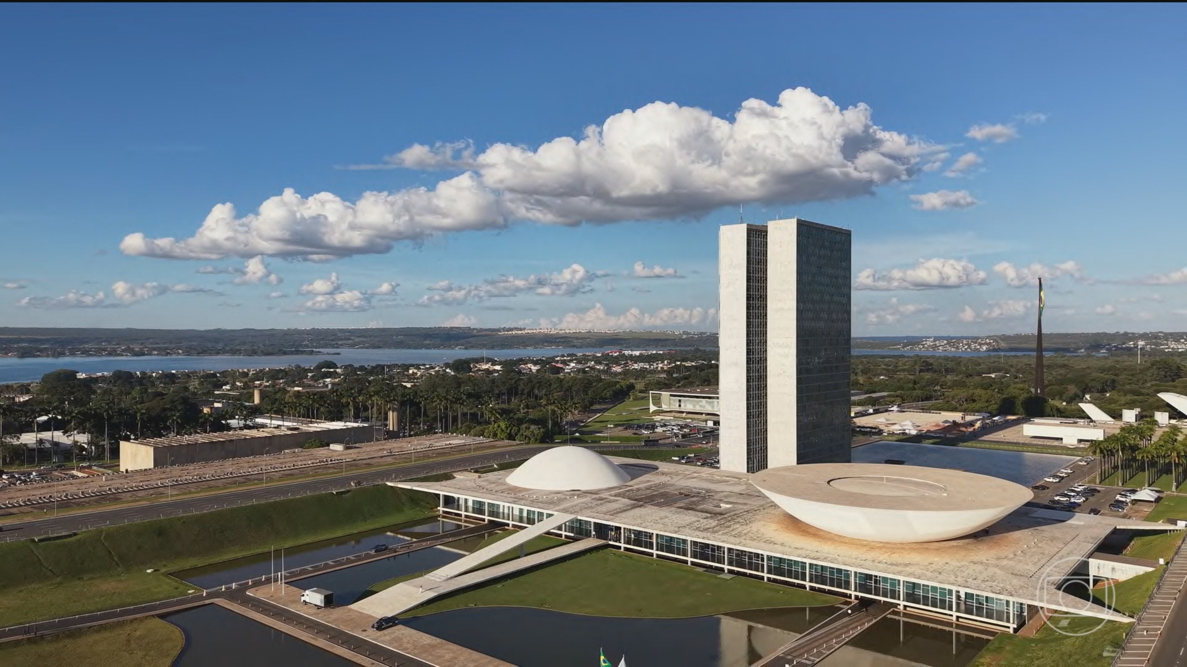 Congresso Redefine Regras de Repasses Públicos em Ano Eleitoral: Impactos e Tendências