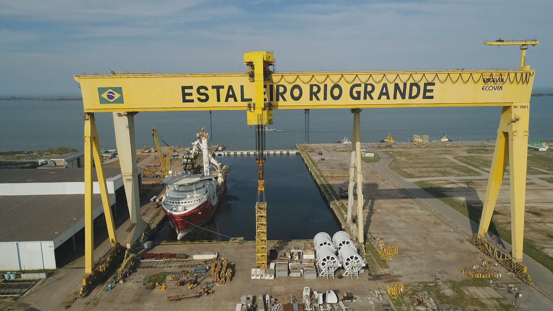 Estaleiro Rio Grande retoma atividades, prevendo mil empregos