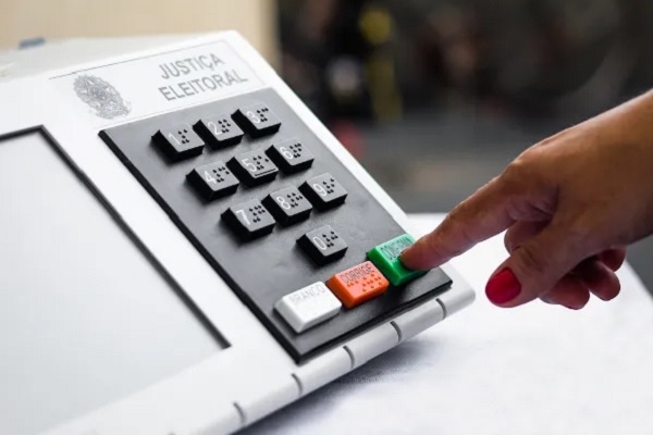 A Ciência da Saúde no Centro Eleitoral: Fiocruz e a Valorização do Profissional como Pilar de Futuro