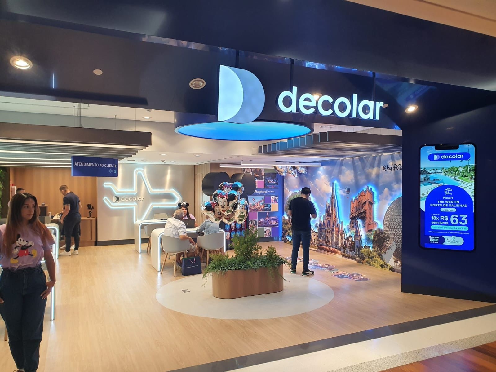 Movimento Estratégico: Despegar Avalia Aquisição da CVC e Consolida Mercado de Turismo Regional