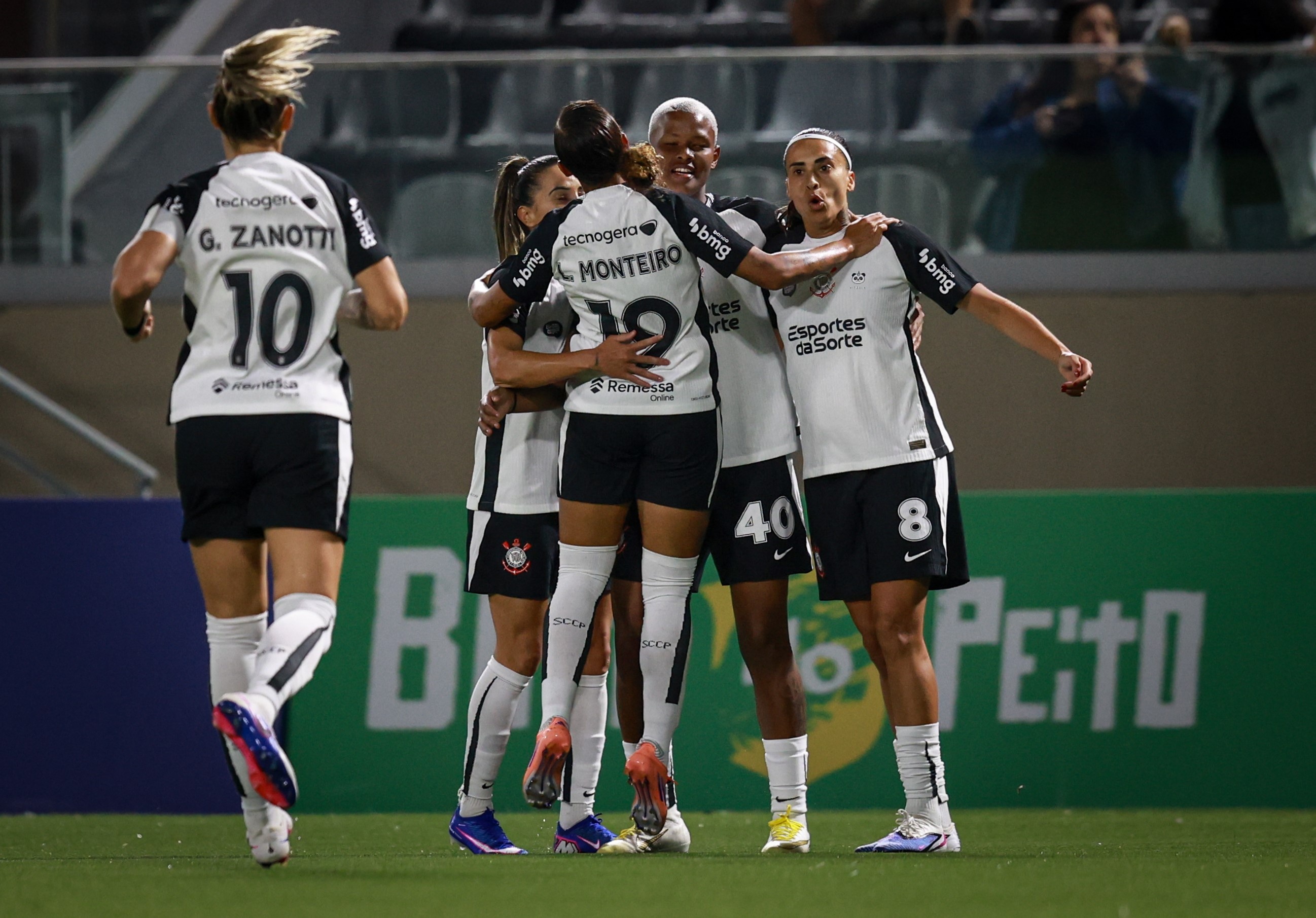 Corinthians x América-MG: Desafios e Expectativas Táticas na Busca por Reafirmação no Brasileiro Feminino