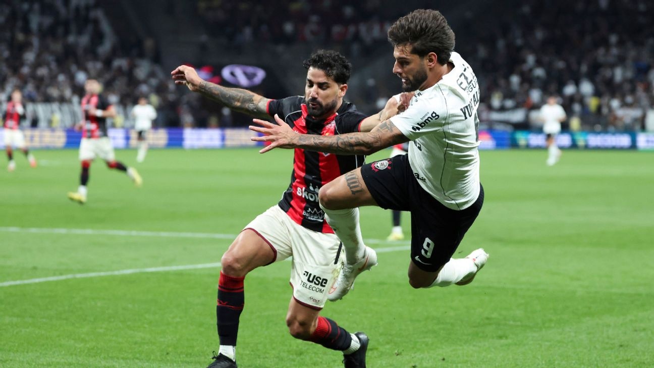 Corinthians tropeça contra Vitória e chega a nove jogos sem ganhar no Brasileirão