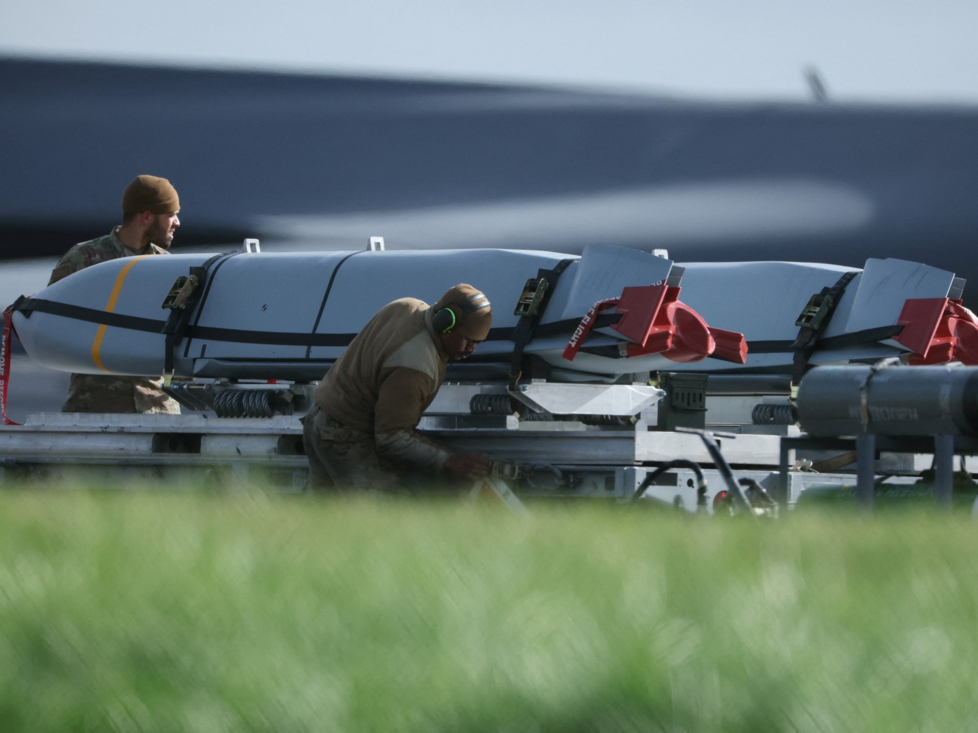 Irã: O Dilema da Intervenção Terrestre e Suas Profundas Repercussões Globais