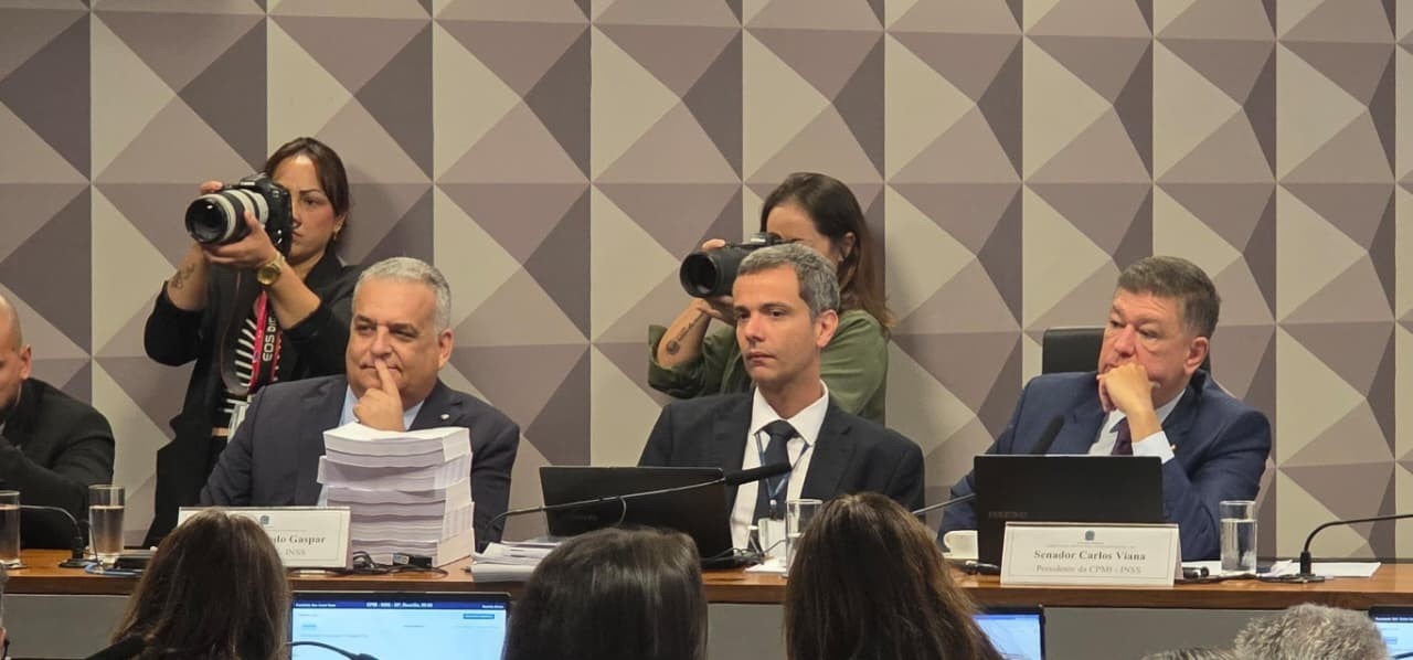 CPMI do INSS: Rejeição de Relatório Expõe Fraturas na Prestação de Contas e Legado de Impunidade