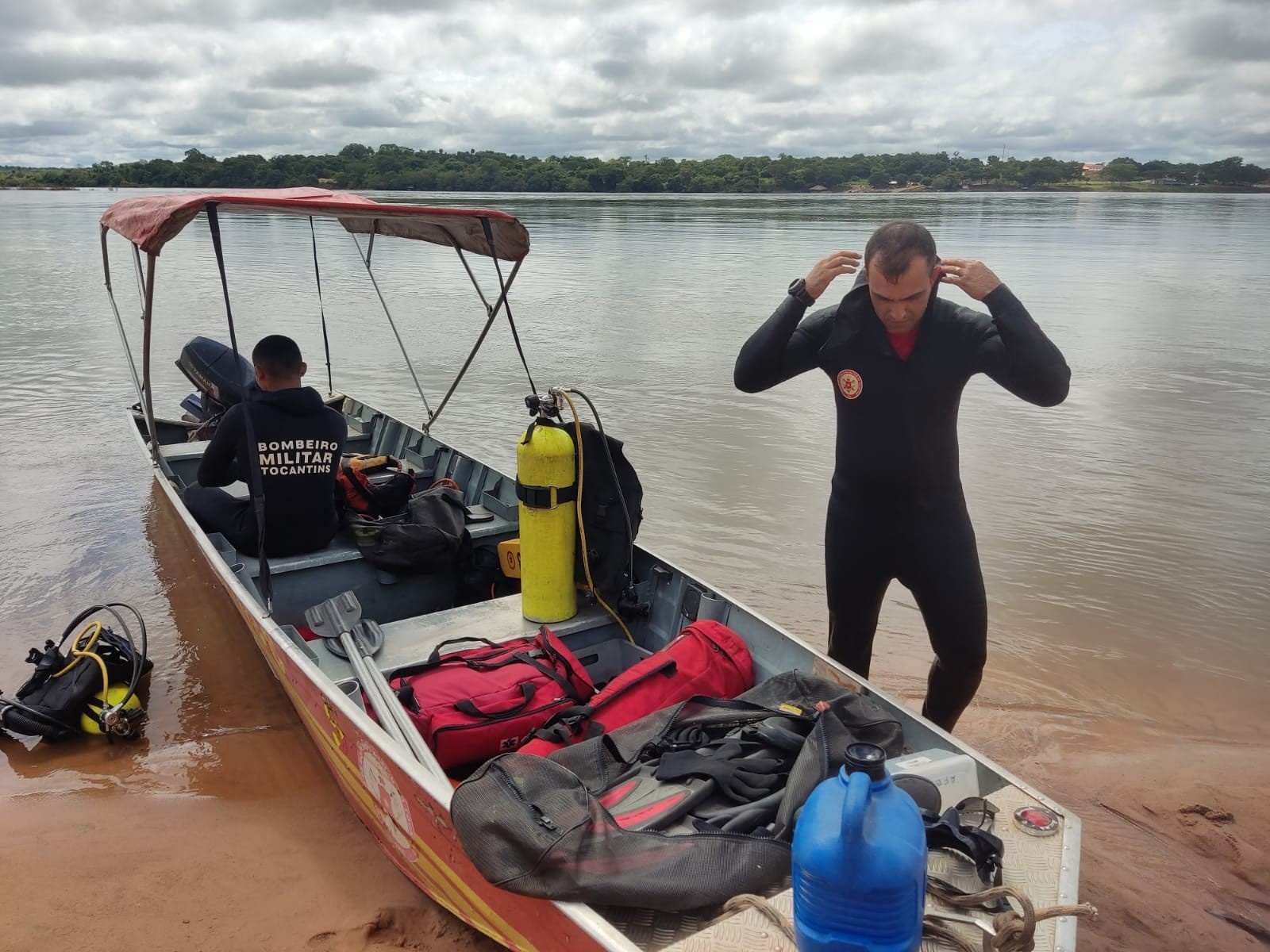 Tragédia no Rio Tocantins: Desaparecimento de Criança Alerta para Riscos em Orlas Regionais