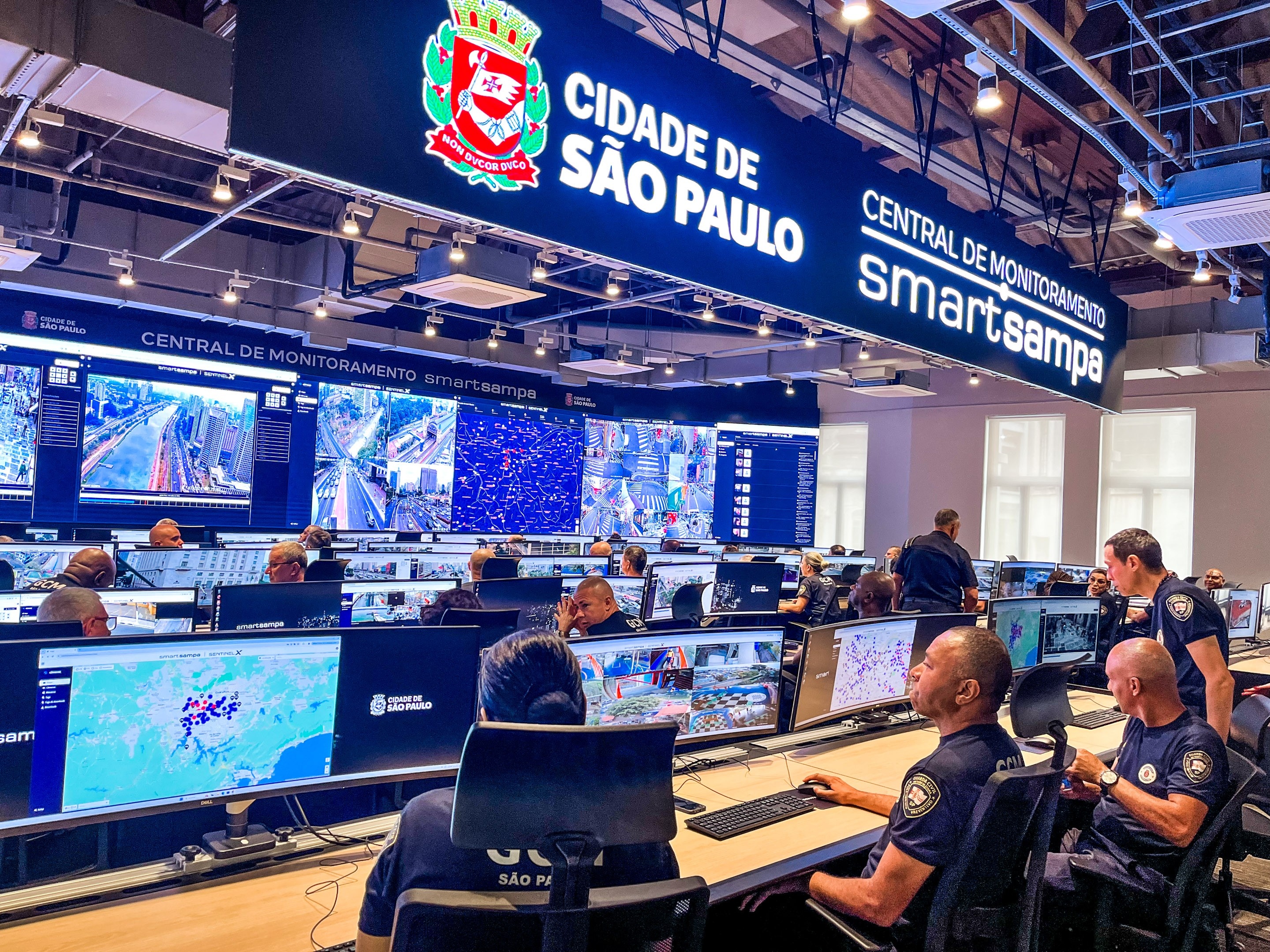 Dados de câmeras da Smart Sampa vazam; prefeitura nega falha no sistema e acusa servidor