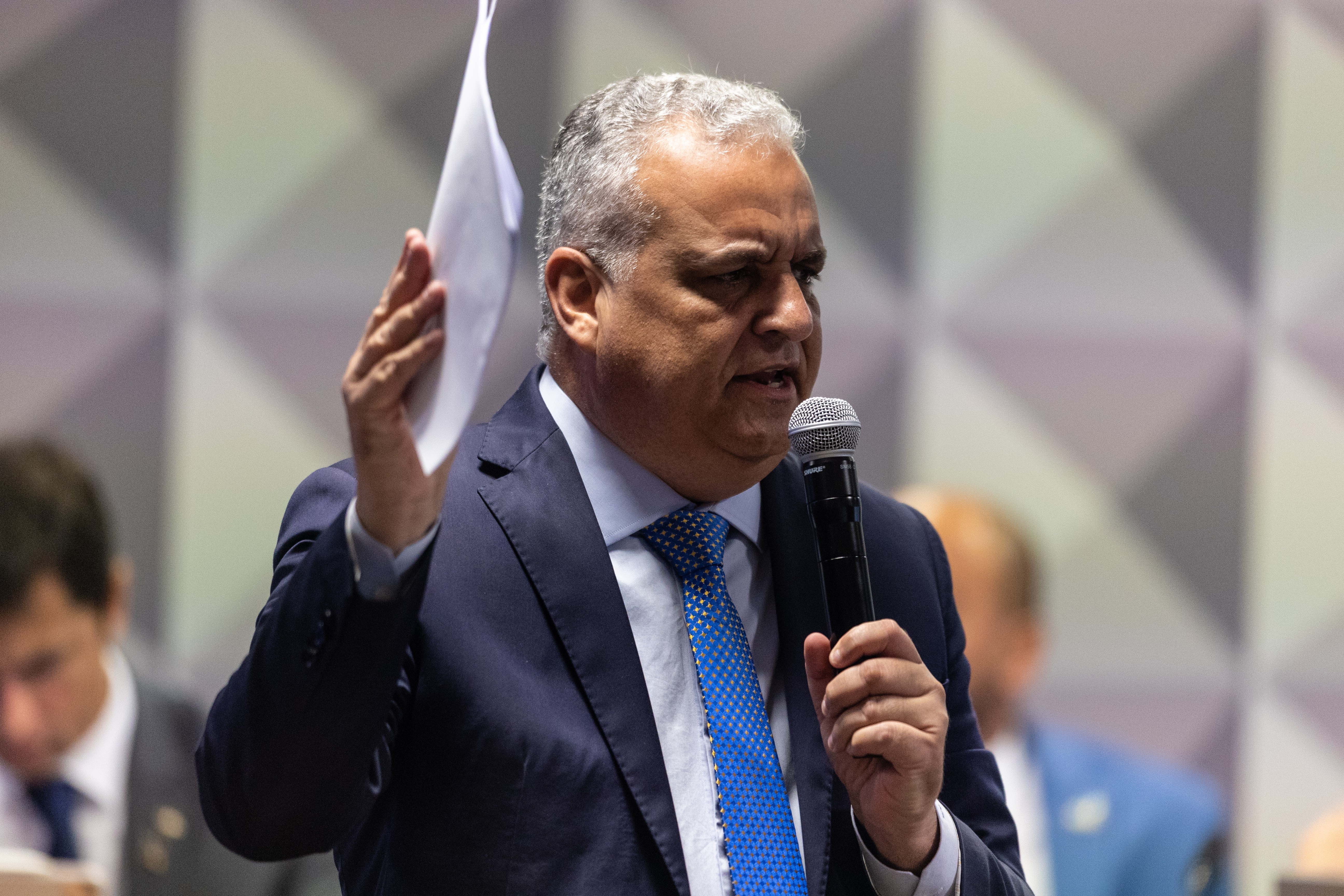 Denúncia de Estupro e Variações Narrativas: O Labirinto da Credibilidade Política e Judicial