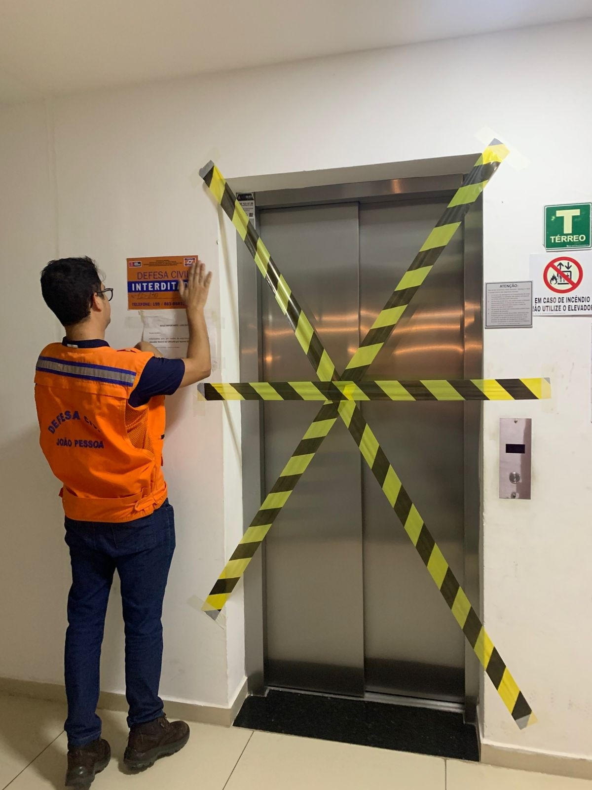 Interdição de Elevadores em João Pessoa: Uma Tragédia Anunciada e o Alerta para a Segurança Condominial