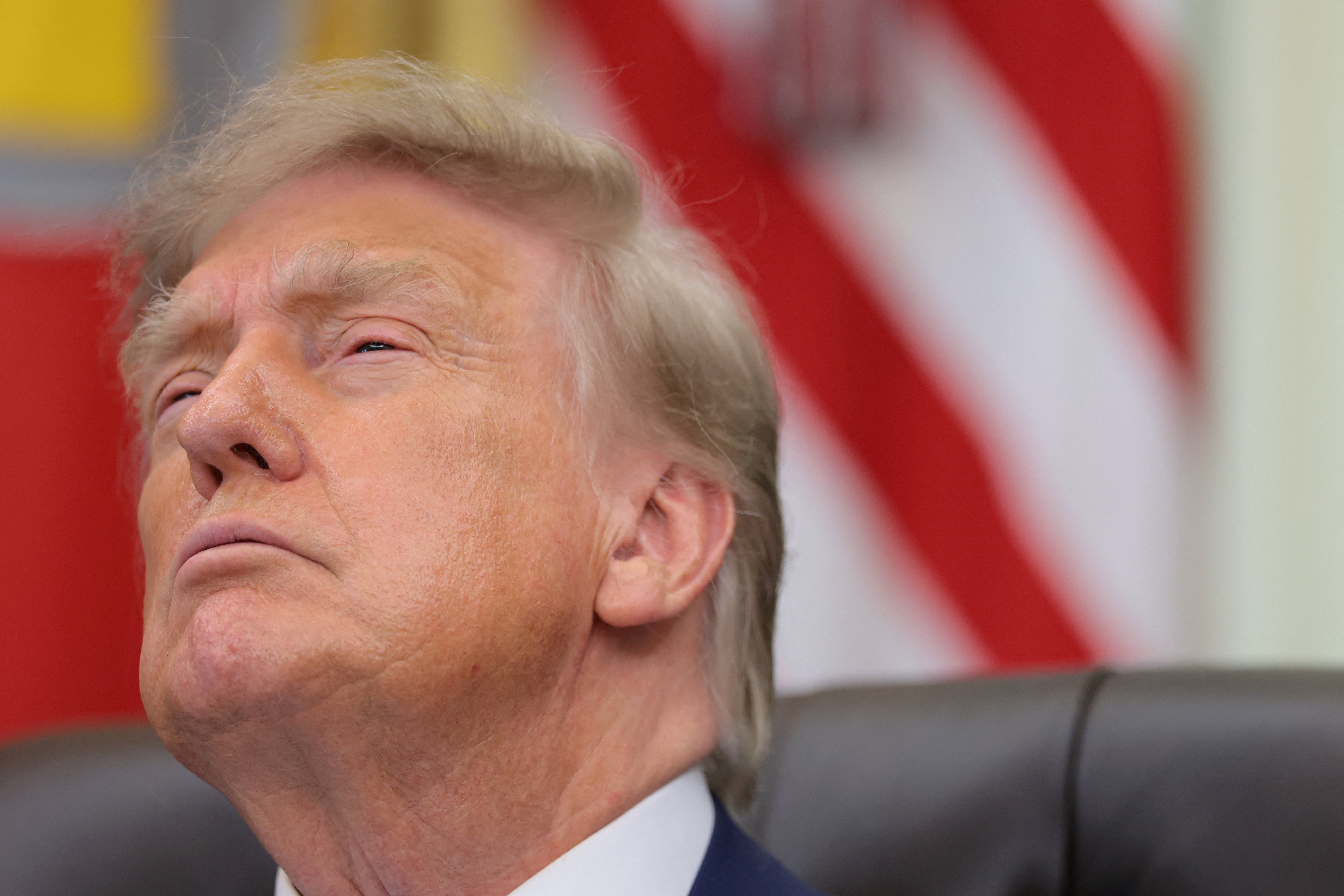 A Dívida dos EUA Ultrapassa US$ 40 Trilhões: O Fardo Global e o Dilema Fiscal Permanente