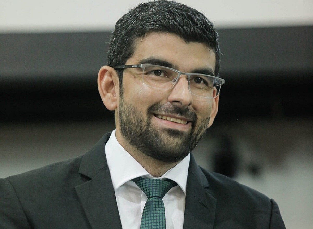 Análise Exclusiva: O Projeto de Estado de Daniel Santos e Seus Efeitos no Futuro do Pará