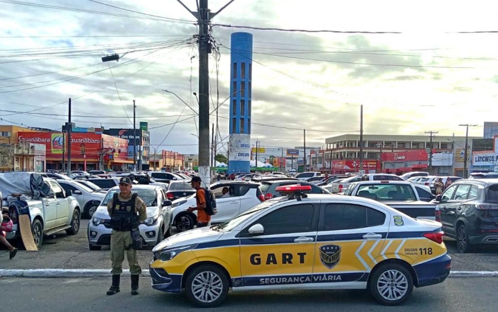 Aracaju e a Dissonância Urbana: Como a Interdição no Mercado Antônio Franco Revela Desafios de Mobilidade e Planejamento