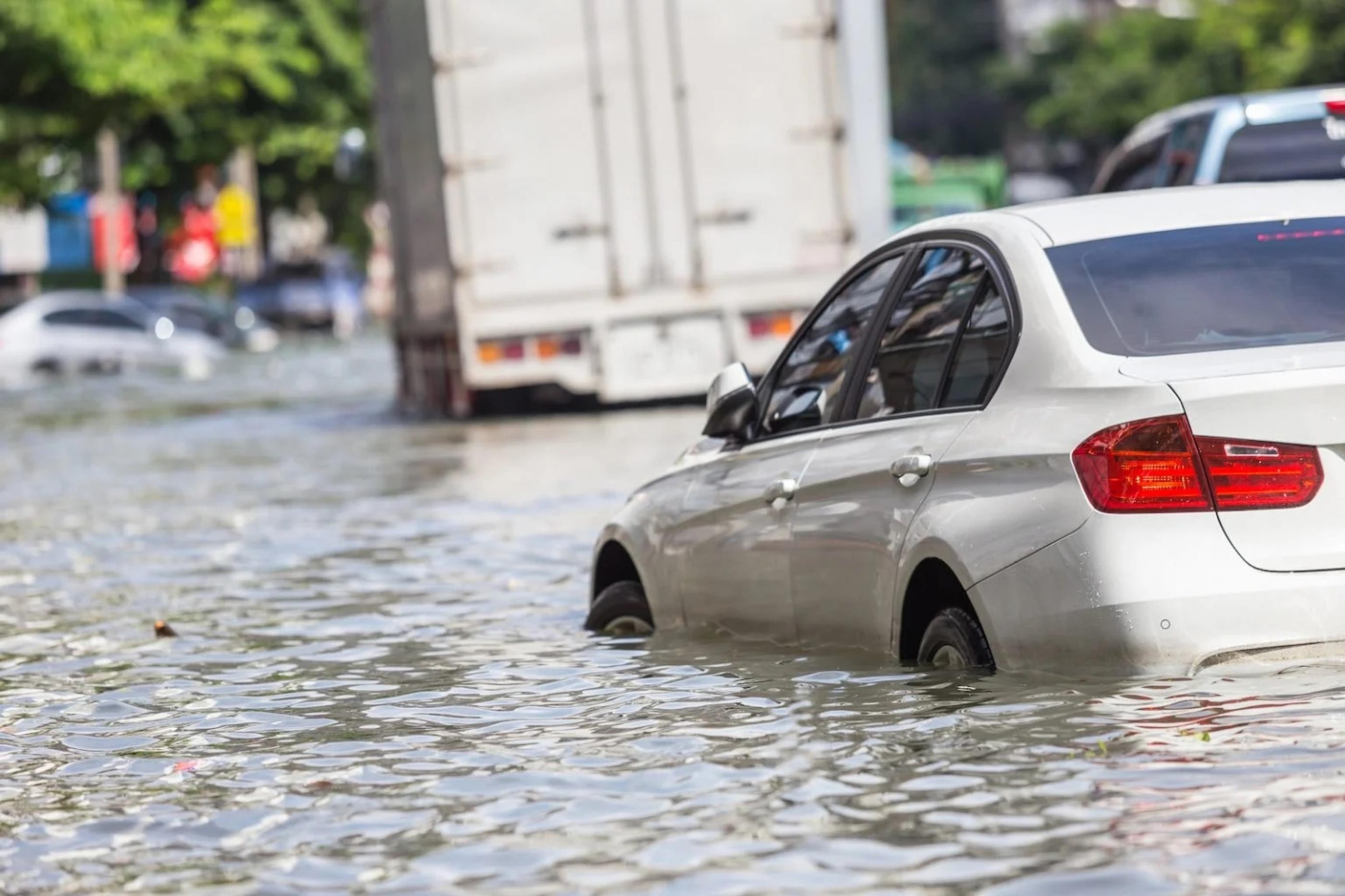 Alagoas Sob Alerta Pluvial: Ameaça de Chuvas Intensas Revela Vulnerabilidades Urbanas e Rurais