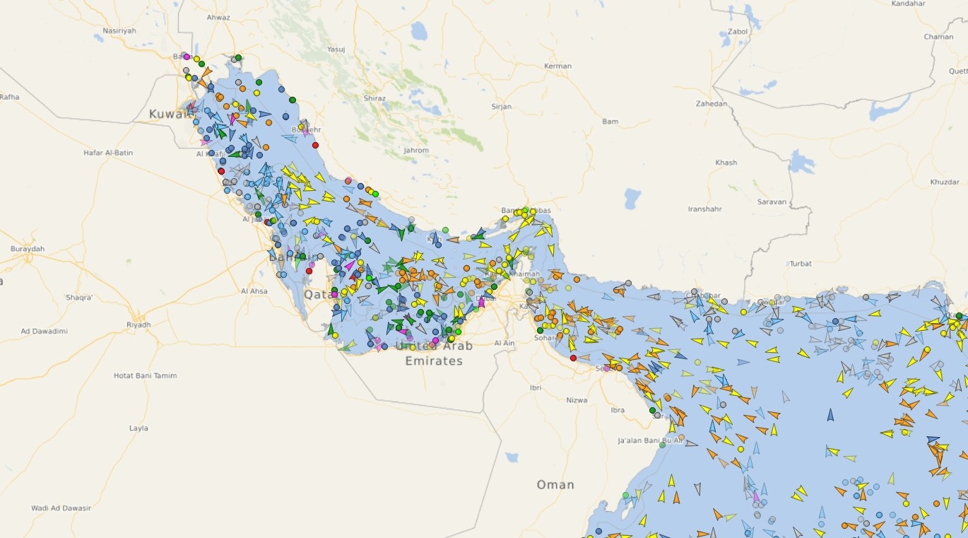 A Reabertura Estratégica de Ormuz e a Geopolítica Pós-Trégua: Por Que a Calmaria é Tão Volátil