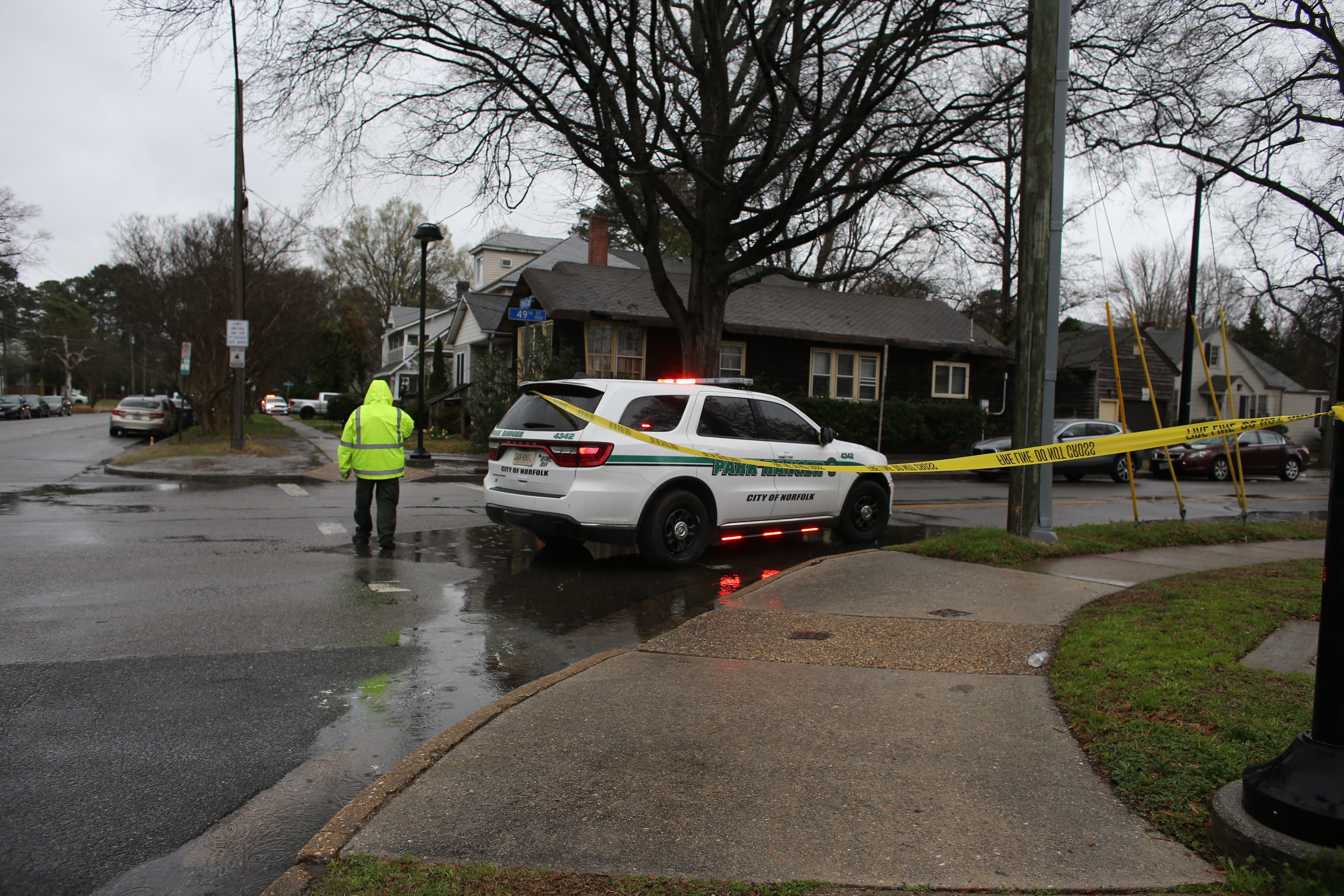 Ataques Domésticos nos EUA: O Perigoso Cruzamento entre a Tensão Geopolítica e o Esvaziamento Antiterrorista