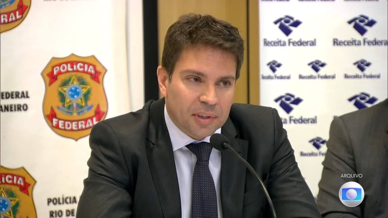 A Expulsão de Delegado Brasileiro pelos EUA: Uma Advertência sobre Soberania e Extradição