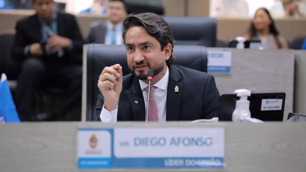 Denúncia Contra Vereador em Manaus: Um Raio-X da Responsabilidade Pública e o Eco da Violência Doméstica