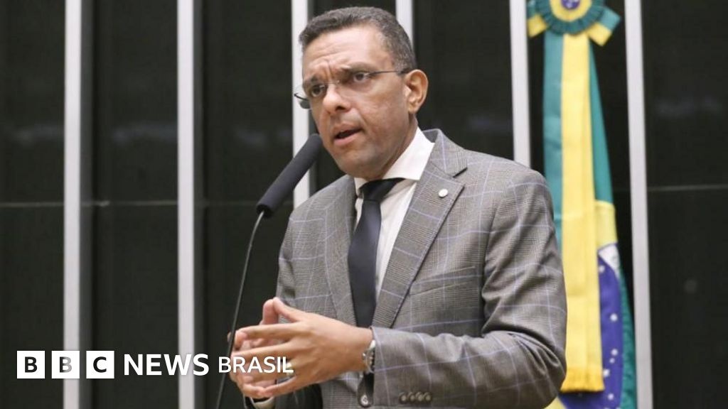 Rio de Janeiro: Ex-Aliado Expõe Crise e Acusa Família Bolsonaro de Apoiar 'Narcoestado'