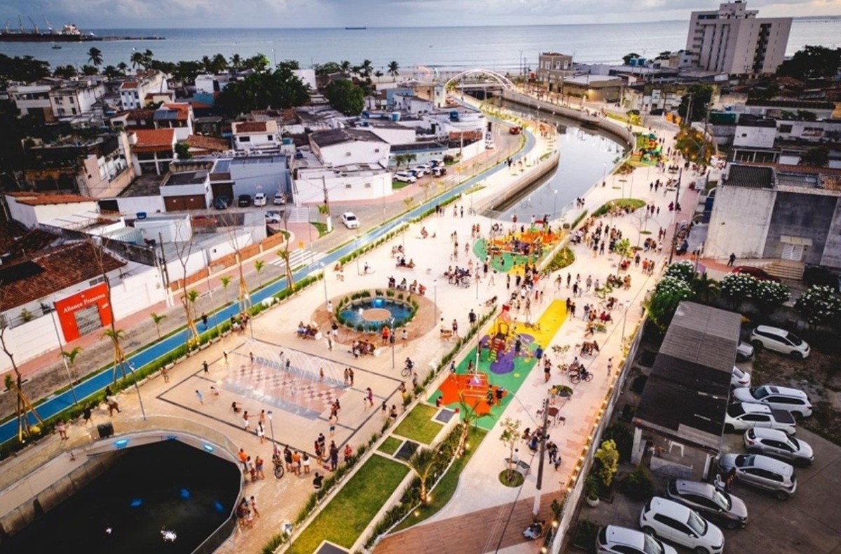 Maceió: Lazer Gratuito do Feriado como Vetor de Revitalização Urbana e Social