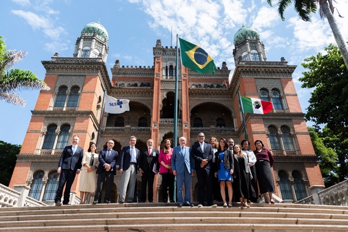 Brasil e México Forjam Aliança Estratégica para Soberania Sanitária Global