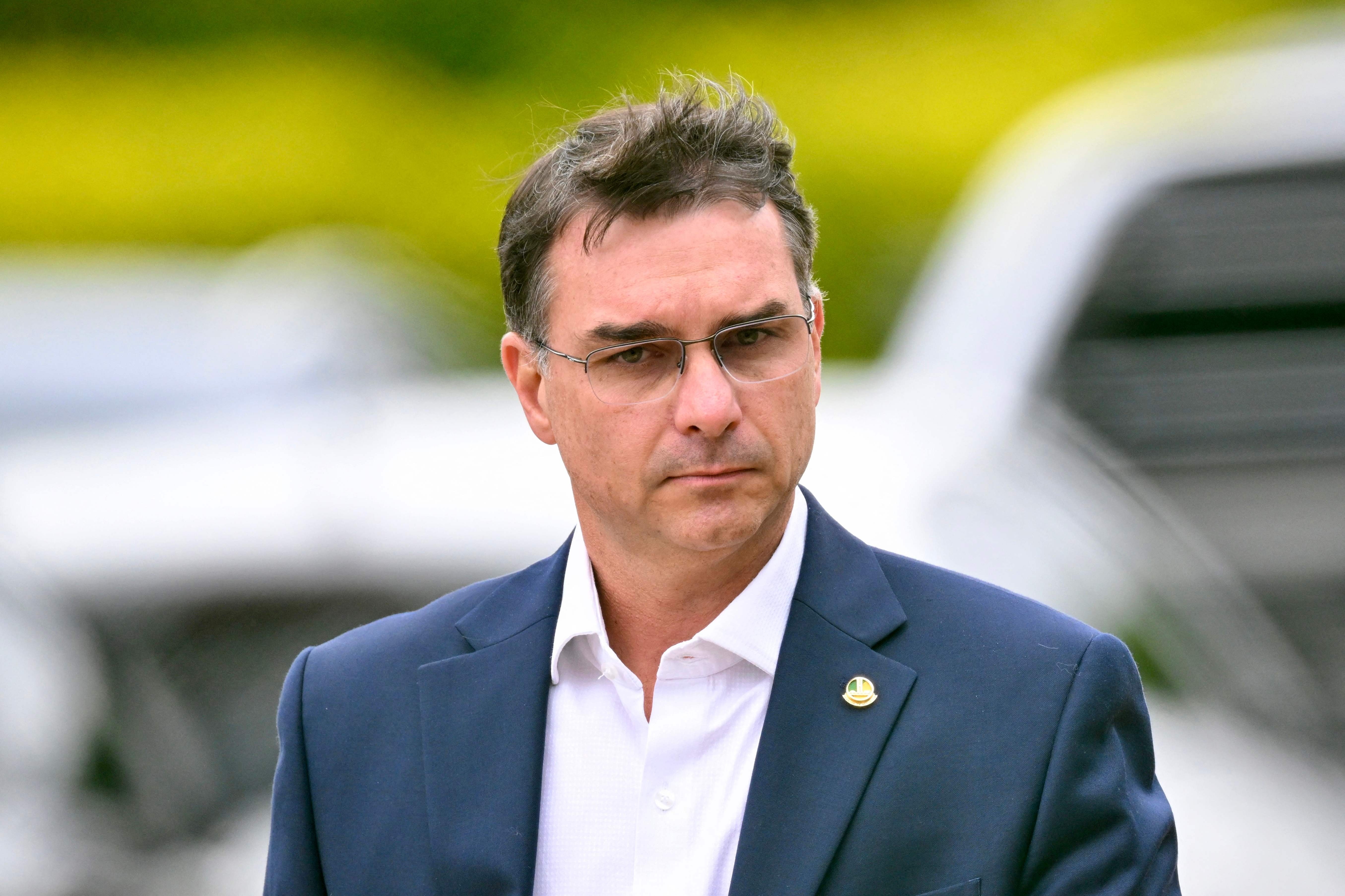 Suspensão da Lei da Dosimetria: A Complexidade do Equilíbrio Institucional no Brasil