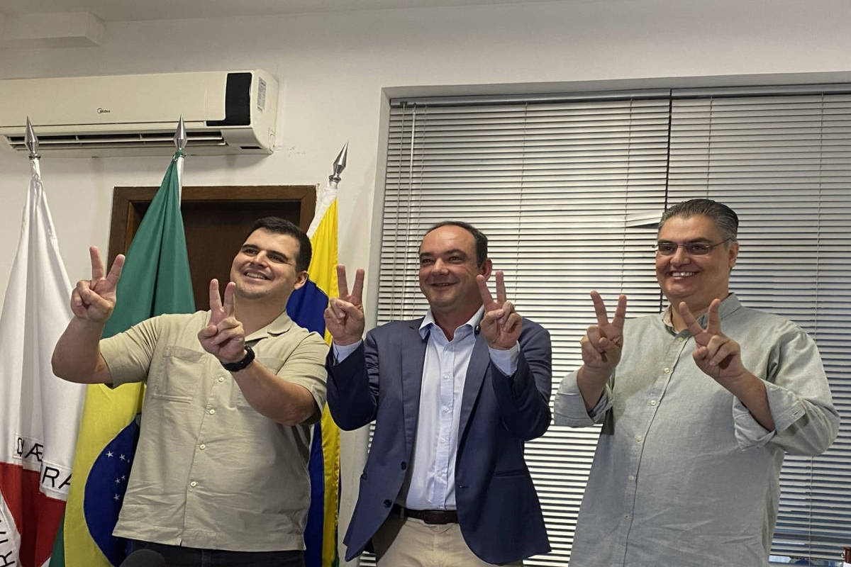 A Estratégia da 'Chapa Pura' e o Legado de Flávio Roscoe na Direita Mineira