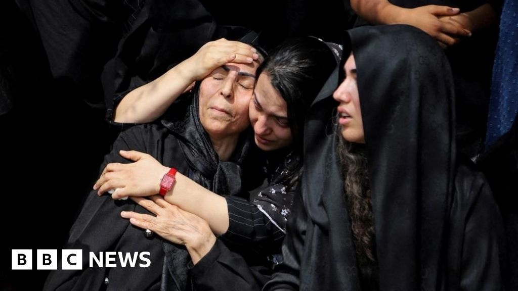 O Silêncio Persistente do Pentágono Sobre o Ataque à Escola Iraniana: Um Precedente Perigoso