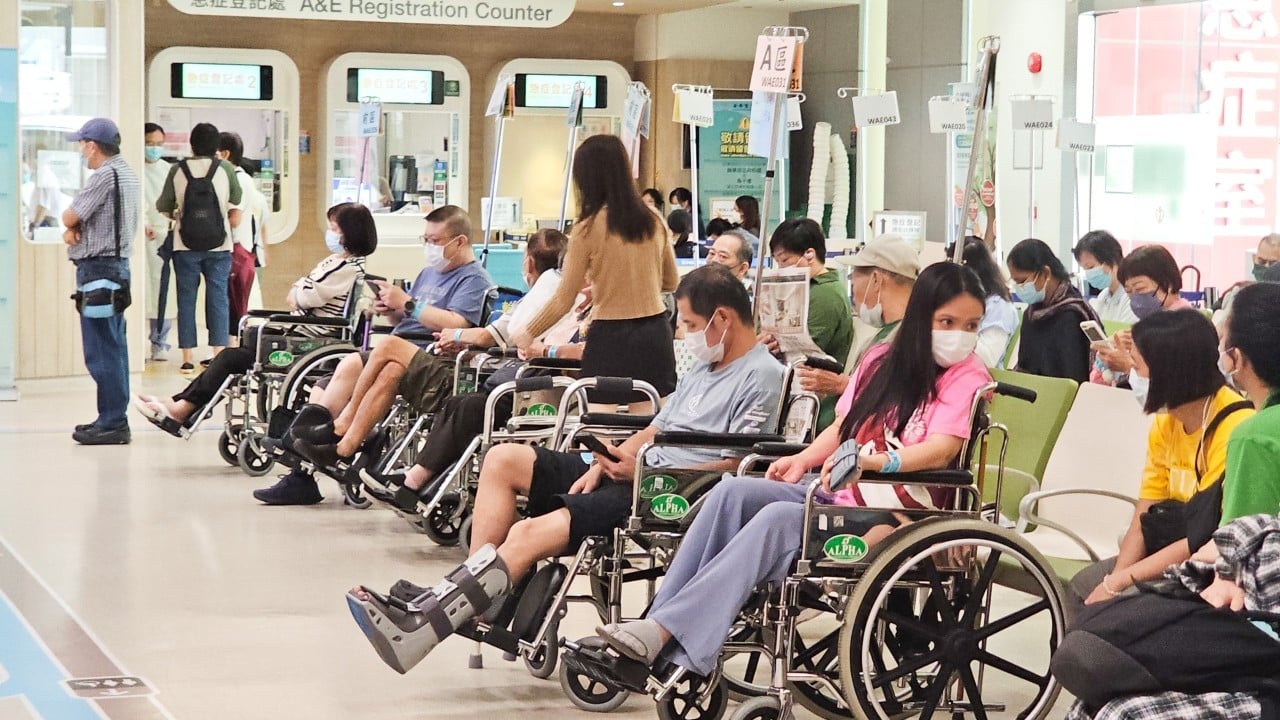 Reforma da Saúde em Hong Kong Multiplica Isenções de Taxas em 20 Vezes: Um Modelo para a Sustentabilidade?
