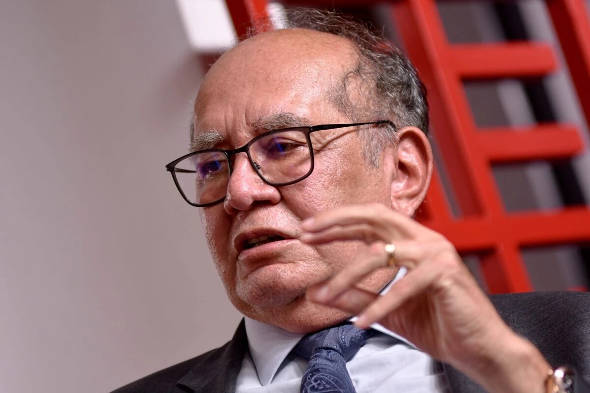 A Frente Digital na Política: Inquérito das Fake News e a Inclusão de Romeu Zema