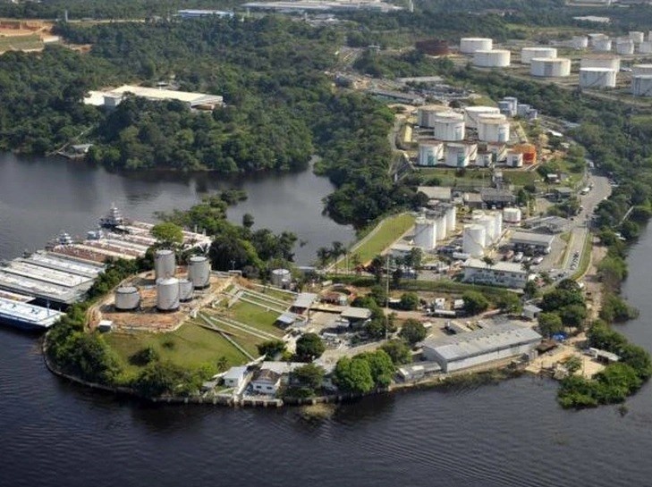 Regulamentação Federal Impulsiona Refino na ZFM: Entenda o Impacto Econômico e Social no Amazonas